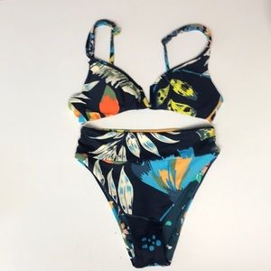 Maaji high-waisted reversible bikini. Size S